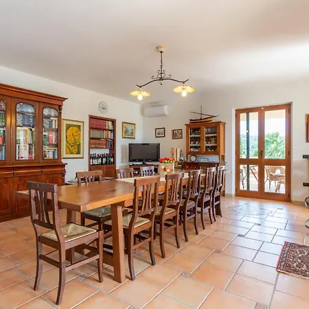 Stunning In Σπίτι διακοπών Bosa